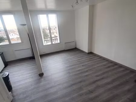 studio à vendre villeneuve-le-roi