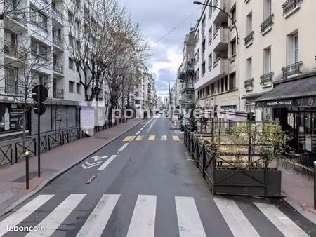 local commercial 168 m²