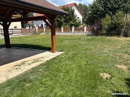 maison individuelle 6p 5ch terrain clos 800m2
