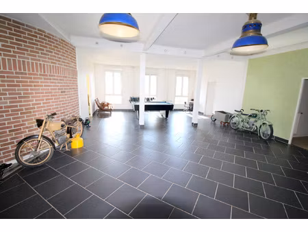 à fouilloy  immense appartement à acheter