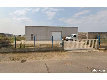 370 m2 à louer sur la zone de brezillet - local d'activité - commerce - stockage - bureau