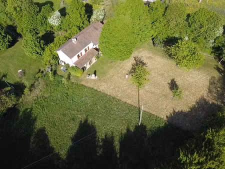 maison 120 m2 + dépendances + terrain constructible