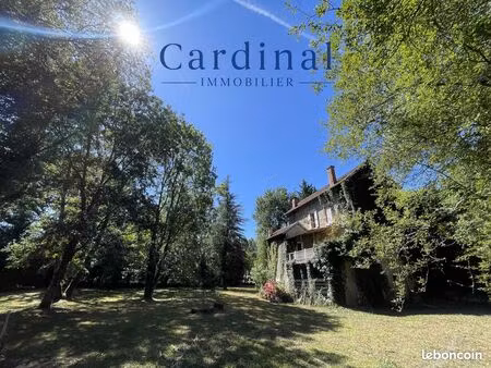 maison 6 pièces 130 m²