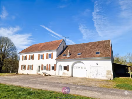 cadre naturel privilégié maison rénovée 5 chambres avec dé