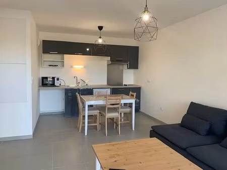 audenge - t2 meuble - jardin - parking