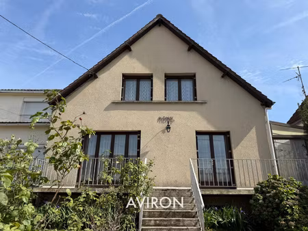 maison familiale avec beaux volumes