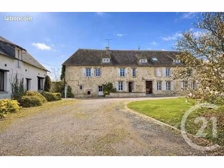 propriété 12 pièces 470 m²