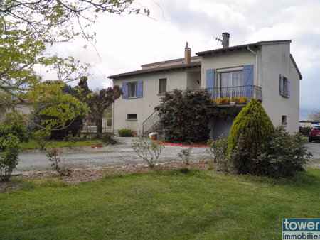 maison individuelle entièrement rénovée de103 m2 sur rez de