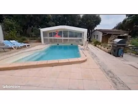 maison + 3 studios – 4 450/mois – rentabilité 7%