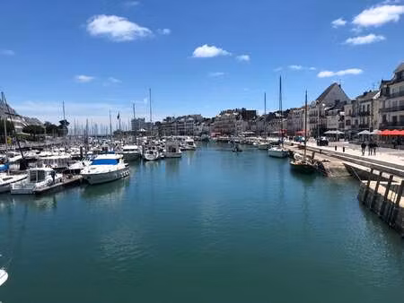 vente bureaux et commerces au pouliguen (44510) : à vendre / le pouliguen