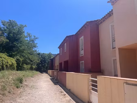 location maison 4 pièces 89 m² à aubagne (13400)