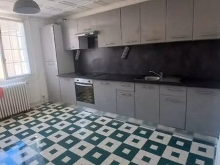 belle maison espacieuse