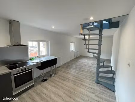 t3 hyper centre 72m2 neuf parking