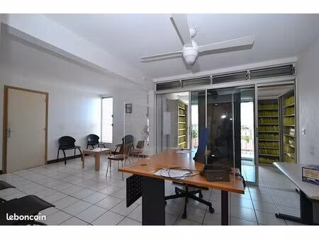 bureaux 27 m² pointe-à-pitre