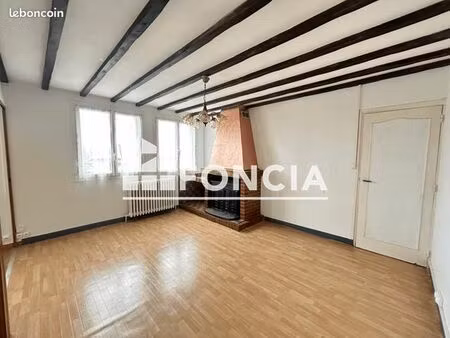 maison 5 pièces 80 m²