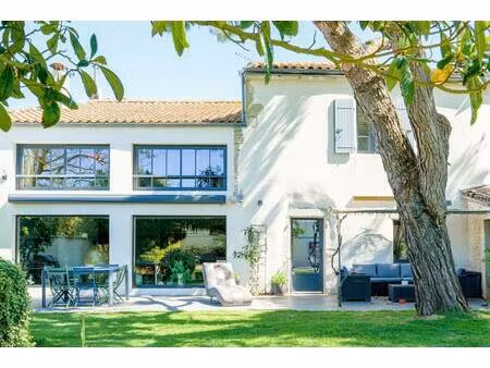 authenticité et design pour ce corps de ferme rénové