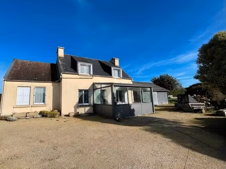 maison avec terrain et verger – guiclan