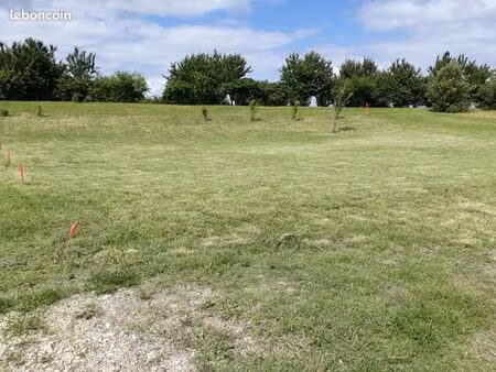 terrain 912 m² viabilisé