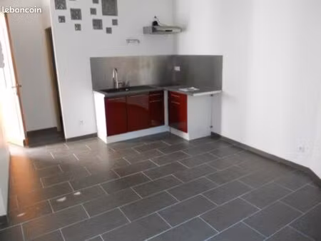 studio refait à neuf