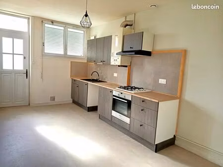 maison à environnement calme à louer