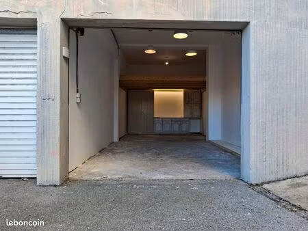 à vendre garage de 28m2