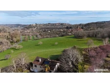 maison  129 m2   3 chambres   2500m2