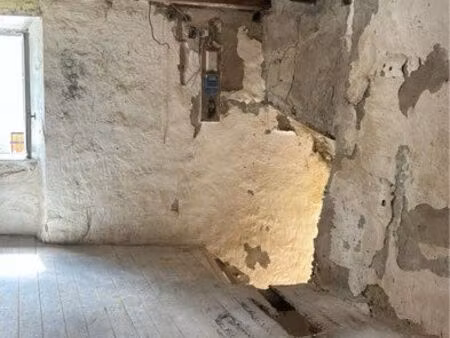 maison 90m2 à rénové étudie tout proposition d’échange