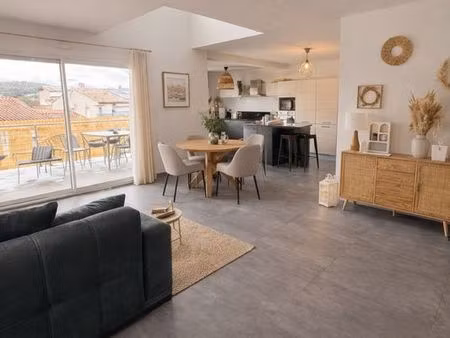 ? belle villa familiale avec piscine à clermont-l’hérault ☀️