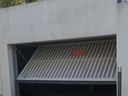 garage box fermé