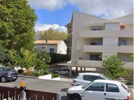 place de parking à vendre