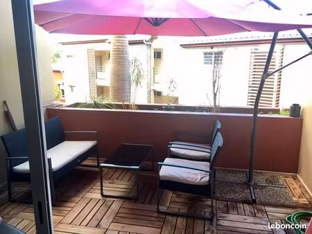 studio meublé eperon