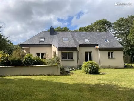 maison 7 pièces 280 m²