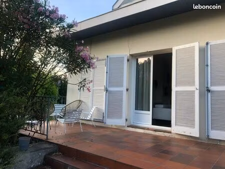 maison écrin de verdure