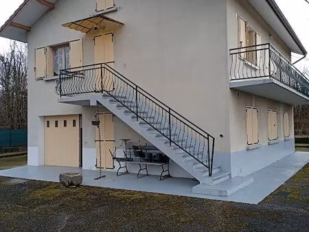 maison à la campagne avec en annexe atelier 40 m2