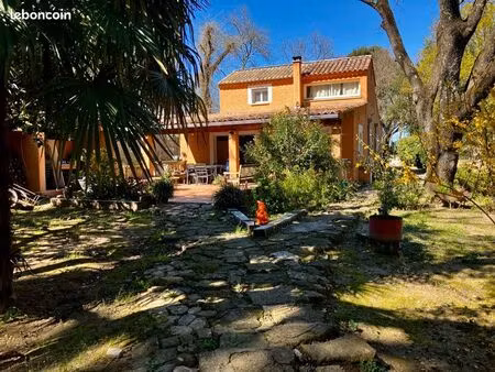 maison 130m2 / accès direct gardon plage privée