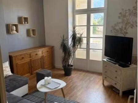 appartement t2 avec grand balcon et belle vue à la chapelle-en-vercors