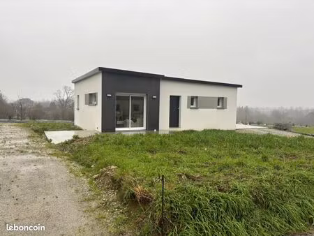 maison 80 m² saint segal