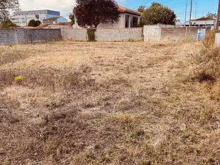 la rochelle beau terrain 534 m2