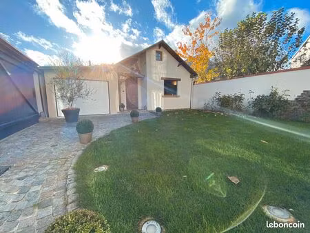 location charmante dépendance de 41 m2 (bords de marne)