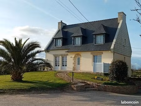 maison 130 m² et hangar 135 m²