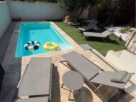 totalement meublée et équipée et idéalement située - maison disponible de septembre 2026 à