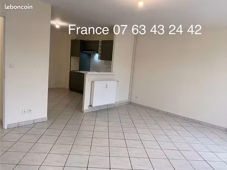 appartement 4 pièces 77 m²
