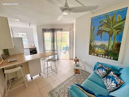 t2 meublé 39 m2 en rdc avec citerne  lave-linge et parking