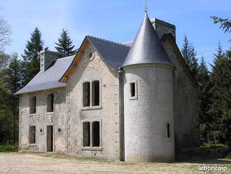 propriété monts d'arrée à rénover