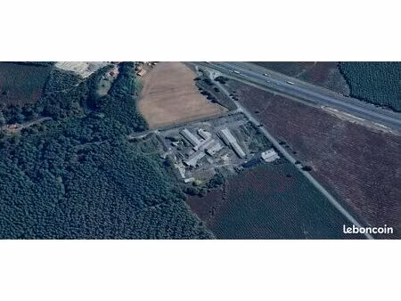 terrain constructible - zone urbaine destinée aux activités commerciales  artisanales  d’e