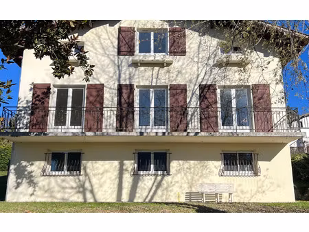 appartement hasparren 113 m² t-4 à vendre  180 000 €