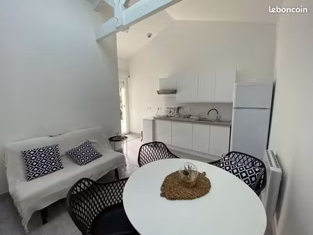 appartement t2 meublé plain-pied en plein centre de labouheyre