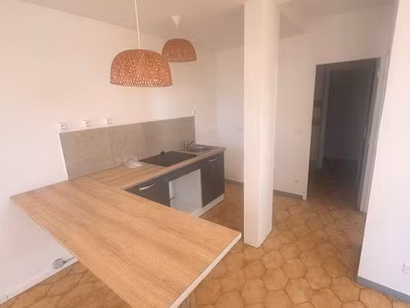 bas de villa t2 non meublé