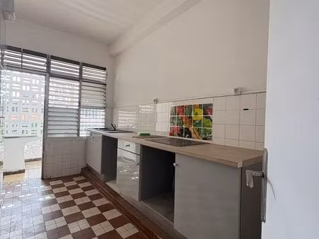 appartement 3 pièces 56 m²