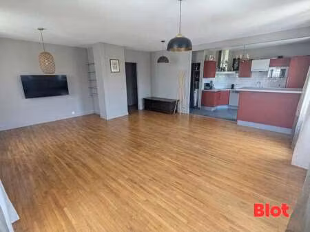 vente appartement 4 pièces à josselin (56120) : à vendre 4 pièces / 92m² josselin